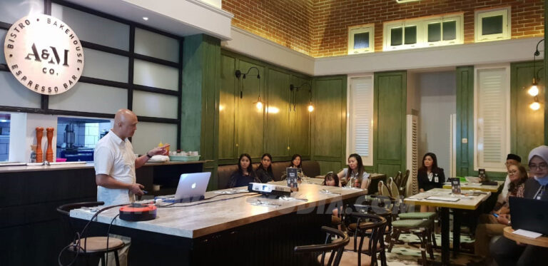 Lebih dari 2000 Jam Kerja Sepanjang Tahun, Apa yang Sudah Kita Capai