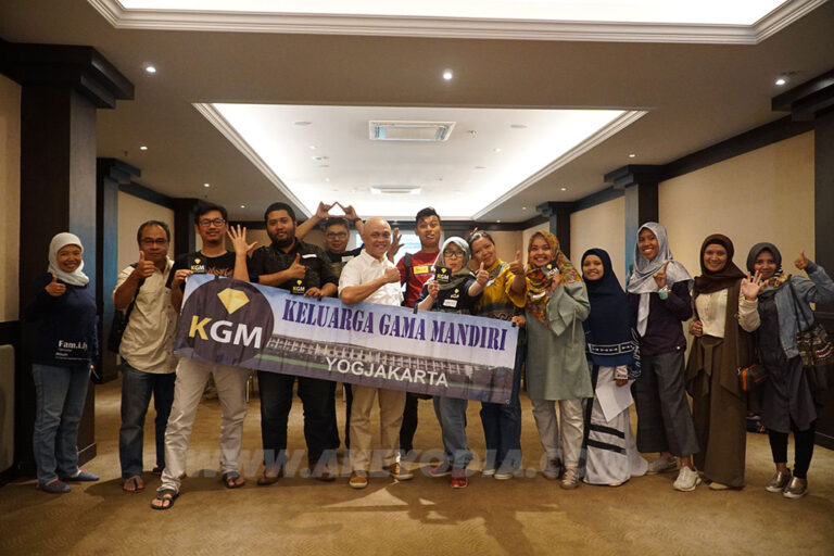 Seminar Kewirausahaan : Mengembangkan Keterampilan Diri